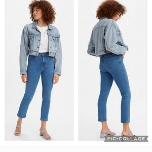Levi's 724 High Rise Straight Crop Distressed Jeans Size 30